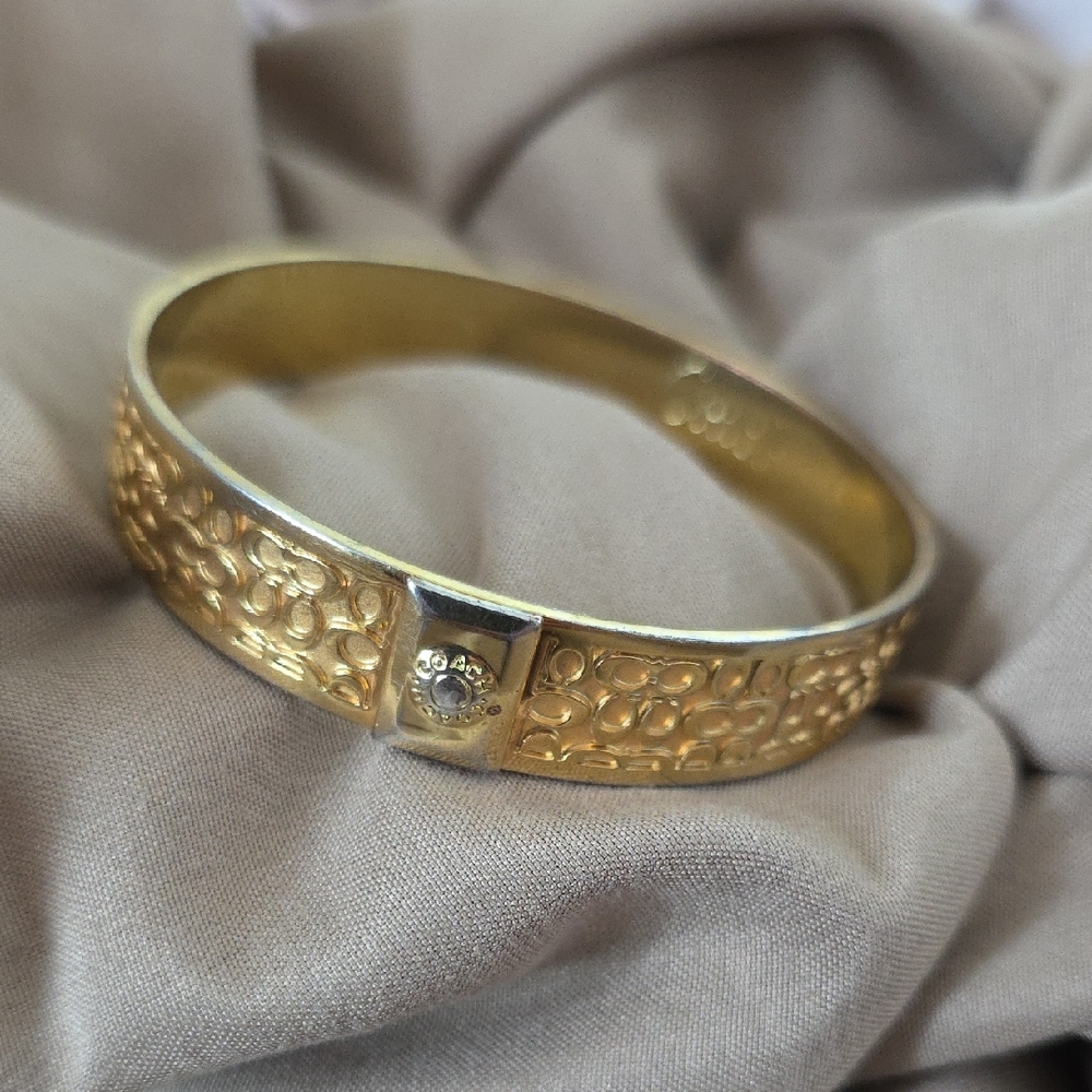 Preowned Coach golden bracelet